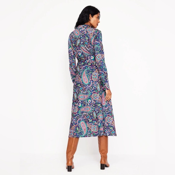 Laura Jersey Midi Shirt Dress
Navy, Paisley Paradise - Picture 3 of 16